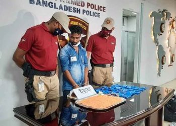 ৯ হাজার পিস ইয়াবা সহ সালাম এয়ারের যাত্রী আটক