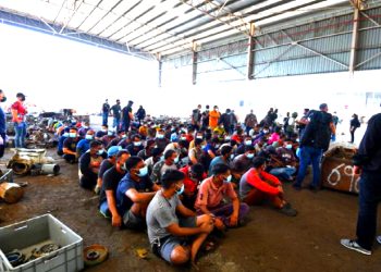 মালয়েশিয়া প্রবাসী আটক