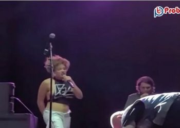 ভক্তের মুখে মূত্রত্যাগ করেন সংগীতশিল্পী সোফিয়া উরিসতা