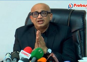 দেশ ছেড়ে পালানোর চেষ্টা করছেন ডা. মুরাদ হাসান!