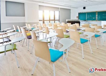 করোনার কারণে ওমানে ফের অনলাইন শিক্ষা কার্যক্রম চালু  