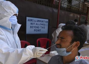 ভারতে একদিনে প্রায় ২ লাখ মানুষের করোনা শনাক্ত