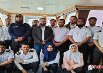 মৃত্যুর মুখ থেকে দেশে ফিরলেন ইউক্রেনে আটকেপড়া ২৮ নাবিক ও ক্রু