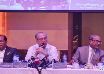 সমঝোতা সাক্ষর হওয়ার পরও বাংলাদেশ থেকে শ্রমিক যেতে পারছেনা মালয়েশিয়া 