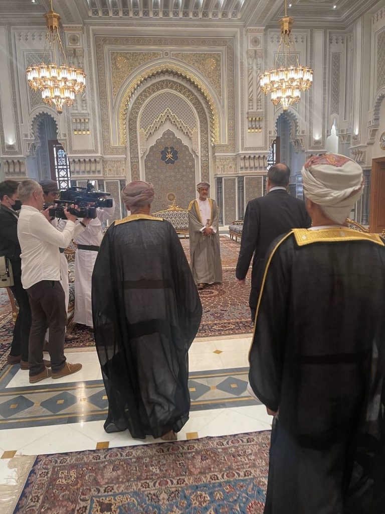 সরকারি সফরে ওমানে আসলেন রুশ পররাষ্ট্রমন্ত্রী