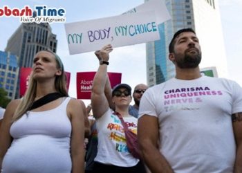 মার্কিন নারীদের গর্ভপাতের অধিকার কেড়ে নিলেন সুপ্রিম কোর্ট