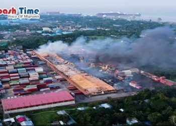 ৩৯ ঘণ্টায়ও নিয়ন্ত্রণে আসেনি আগুন, কনটেইনার থেকে বেরোচ্ছে ধোঁয়া