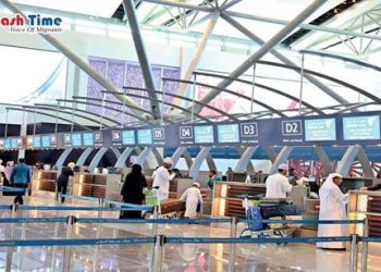 করোনার বিধিনিষেধ তুলে নিয়ে স্বাভাবিক অবস্থায় ওমানের বিমানবন্দর 
