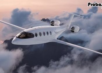 আকাশে উড়ল বিশ্বের প্রথম বিদ্যুৎচালিত যাত্রীবাহী বিমান