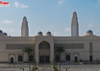 ওমানে প্রথম বিদ্যুৎ বিহীন মসজিদের উদ্বোধন