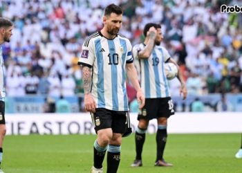 ফাইনাল খেলার লক্ষ্য নিয়ে আজ রাতে মাঠে নামছে আর্জেন্টিনা