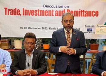 দূতাবাসের সেবার মান বাড়ানোর দাবি প্রবাসীদের