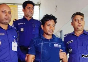 নিজের স্ত্রী-মেয়েকে খুন করলেন ওমান প্রবাসী