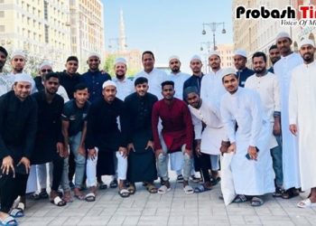 মসজিদে নববীতে জামালরা