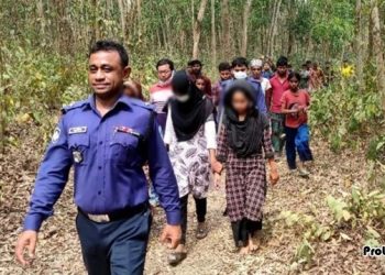 জঙ্গলে মাটিচাপা প্রবাসীর লাশ, স্ত্রী-শাশুড়ি-শ্যালিকা আটক