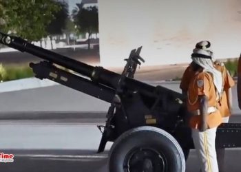 শুরু হলো রমজান মাস, আমিরাতে কামানের গোলাবর্ষণ