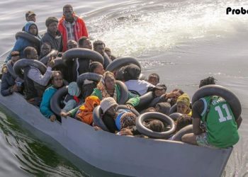 সমুদ্রপথে ইউরোপগামী বাংলাদেশি আটক