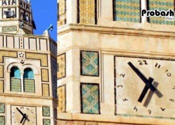 যে মসজিদে ঘড়ির কাঁটা ঘোরে উল্টো দিকে