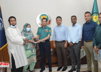 বোনের বিয়ের জন্য স্বর্ণ পাঠালেন প্রবাসী, বেচে বাইক কিনলেন বাহক