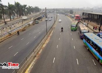 শুক্রবার রাতে বিমানবন্দর সড়ক এড়িয়ে চলার পরামর্শ