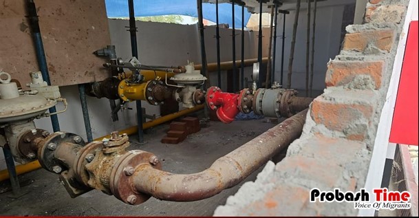 গাজীপুরে পোশাক কারখানায় হঠাৎ বিস্ফোরণ