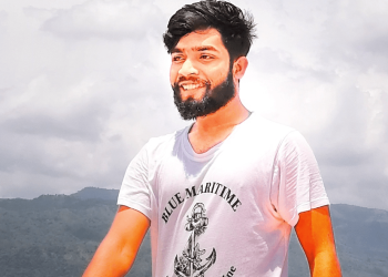 দেশত্যাগী