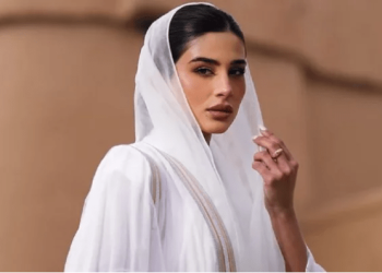 সৌদি নারী