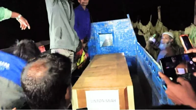 বিএসএফের গুলিতে নিহত বাংলাদেশির মরদেহ হস্তান্তর