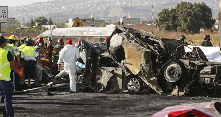 দুর্ঘটনা