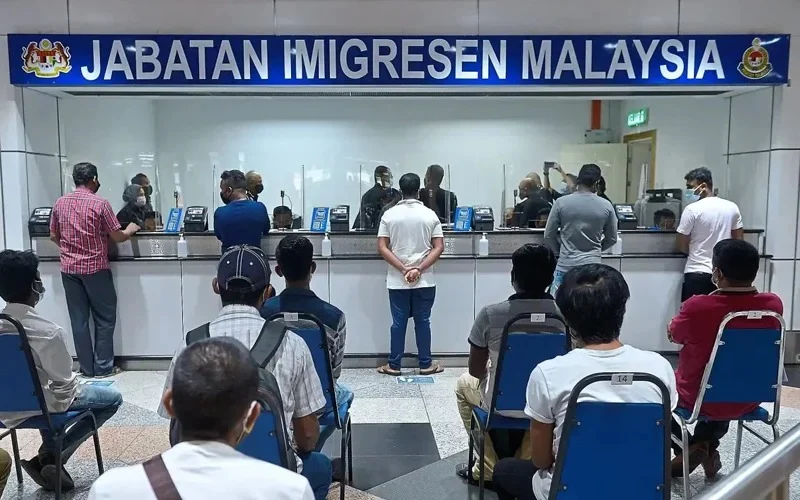 মালয়েশিয়ায় অবৈধ প্রবাসী বাংলাদেশিদের জন্য নতুন নির্দেশনা