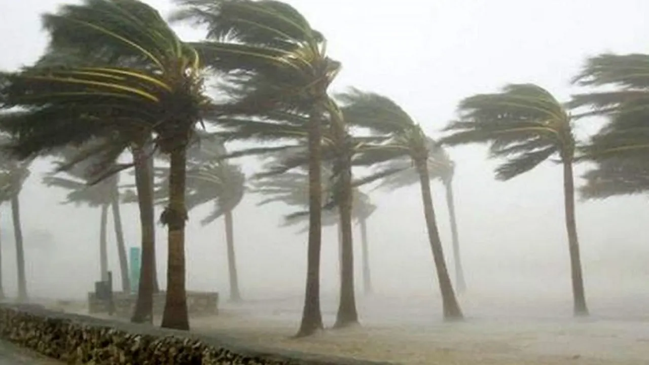 ৬০ কিলোমিটার বেগে ঝড়ের পূর্বাভাস