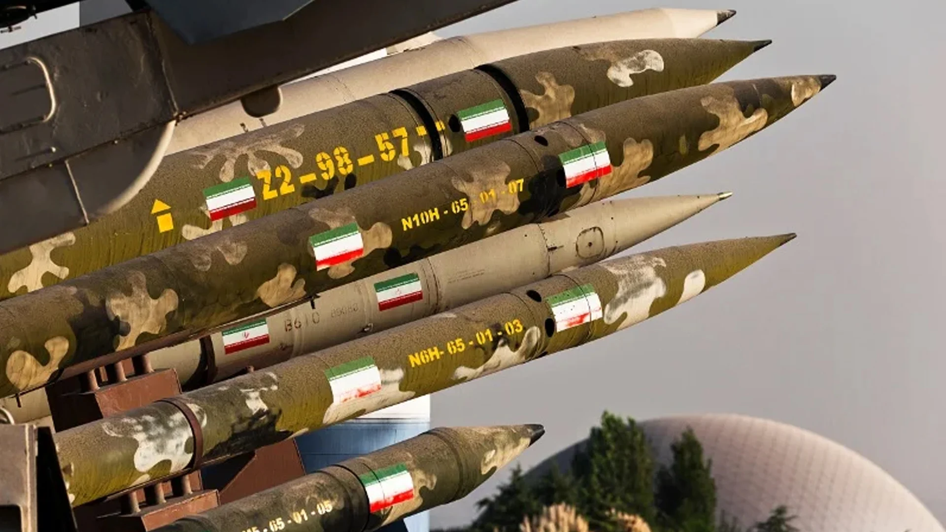 মার্কিন ঘাঁটিগুলো নিশানায় রয়েছে বলে ইরানের হুমকি