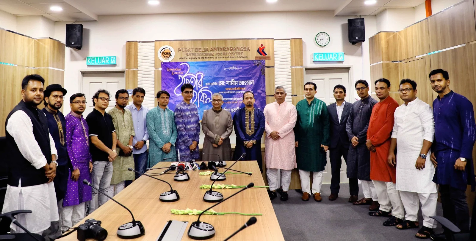 মালয়েশিয়ায় বাংলাদেশীরা শুধু শ্রমিক নয়, দক্ষ পেশাজীবিও : হাইকমিশনার