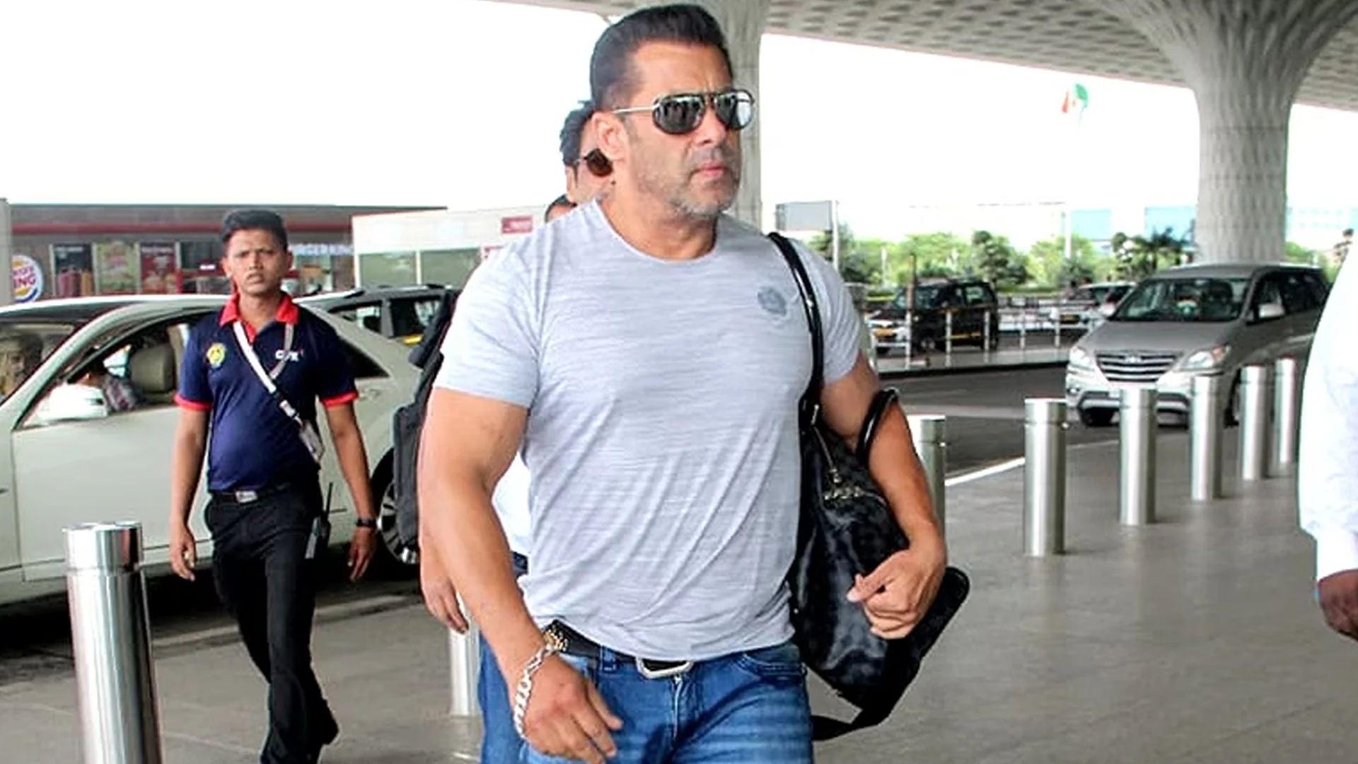 যুক্তরাষ্ট্রের ১১টি শর্ত মানলে বাড়বে মার্কিন বিনিয়োগ