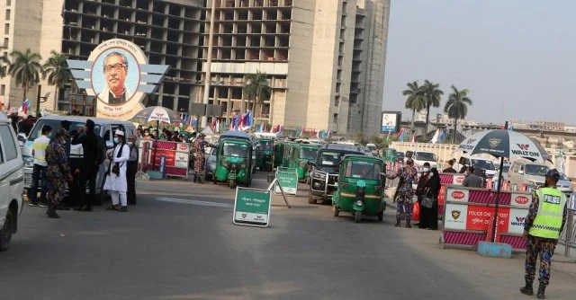 বিমানবন্দরে পদে পদে হয়রানি, বিরক্ত যাত্রী ও প্রবাসীরা