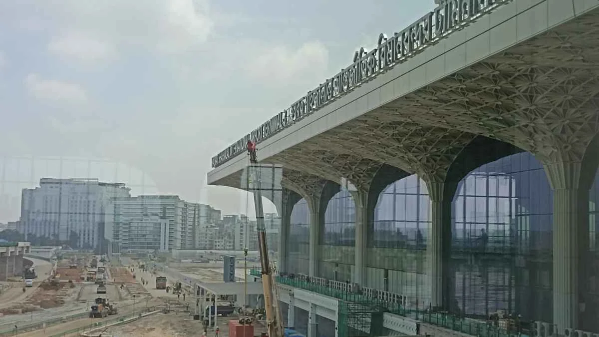 বিমানবন্দরের ১২ কোটি টাকার স্ল্যাব গায়েব