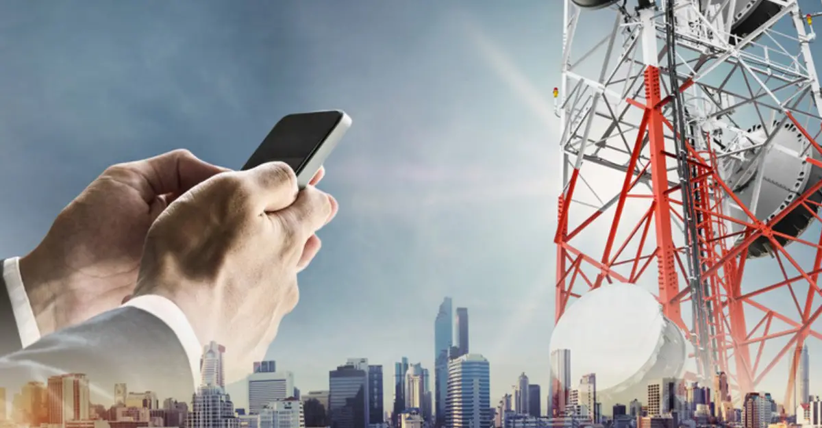 বন্ধ মোবাইল ইন্টারনেট, প্রবাসীদের দিন কাটছে উৎকণ্ঠায়