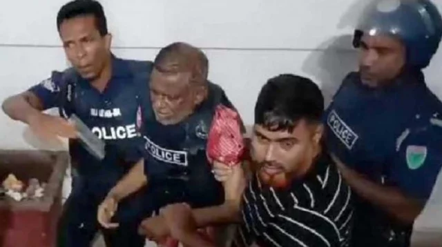 জামিন পেলেও ছাড়া পাচ্ছেন না সাবেক বিচারপতি মানিক