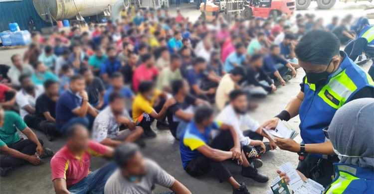 মালয়েশিয়ায় শ্রম শোষণের শিকার ৪ বাংলাদেশি উদ্ধার