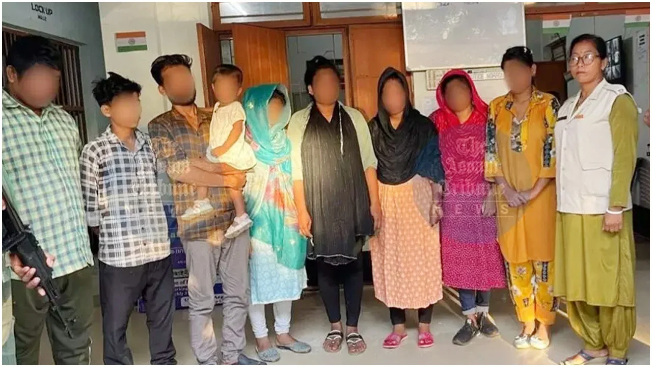 ত্রিপুরায় ১৭ বাংলাদেশি গ্রেফতার