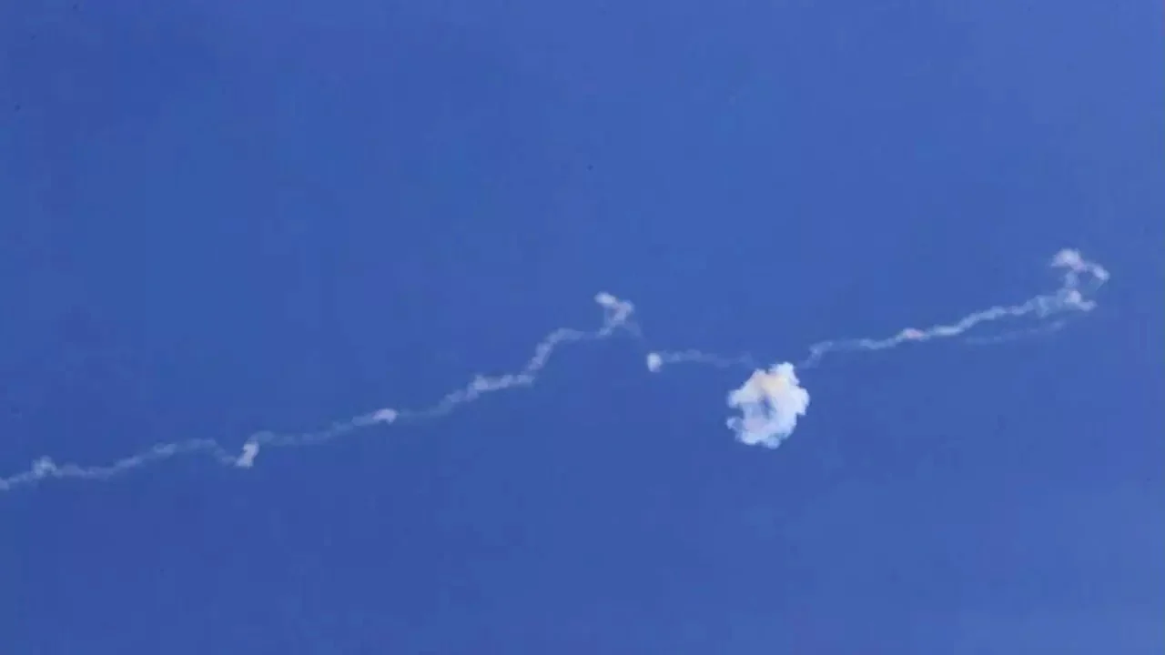 ইসরায়েলের আয়রন ডোমের ব্যাটারি লক্ষ্য করে হামলা