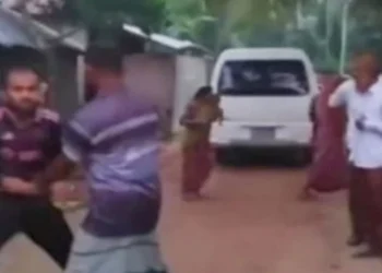 দ্বিতীয় বিয়ে করতে যাওয়ার পথে সাবেক স্ত্রীর হামলা