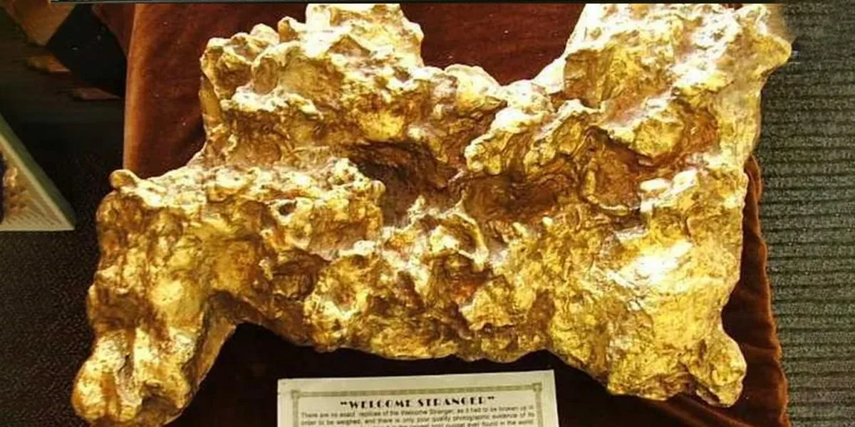 বিশ্বের সবচেয়ে বড় সোনার খণ্ড