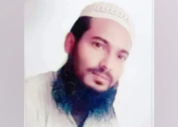 স্ত্রীকে নিয়ে লাপাত্তা মুয়াজ্জিন, খবর শুনে অসুস্থ প্রবাসী স্বামী