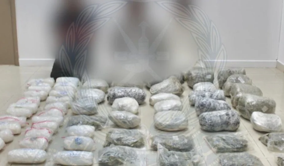 ওমানে বিপজ্জনক মাদকসহ ৩ প্রবাসী গ্রেপ্তার