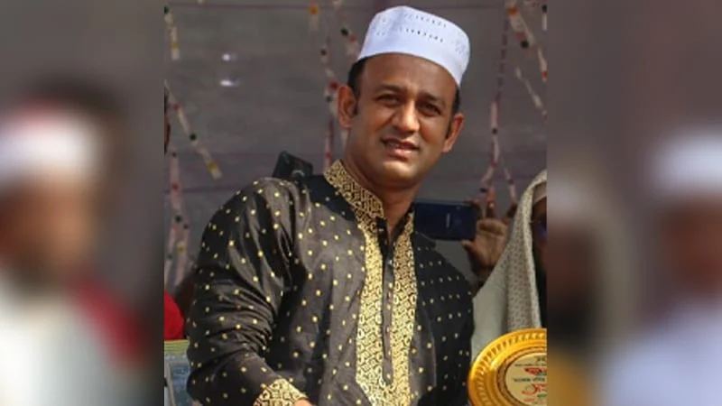 কারাগারে জায়নামাজ তাসবিতে ব্যস্ত সময় পার করছেন ব্যারিস্টার সুমন