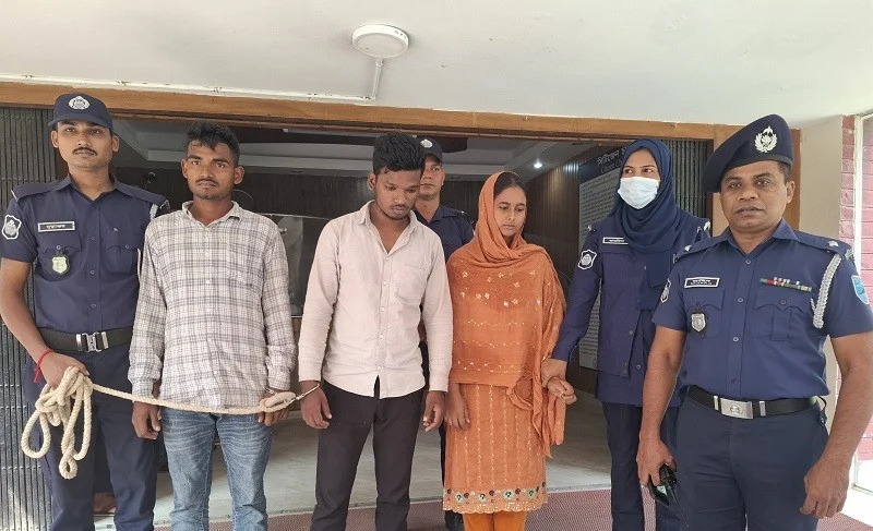 ছোট ভাইর সাথে স্ত্রীর সম্পর্ক, দেশে ফেরার ৯ দিনের মাথায় খুন প্রবাসী