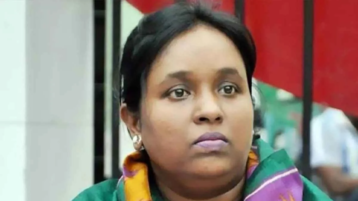 সাবেক মেয়র আইভীর বিদেশ গমনে নিষেধাজ্ঞা