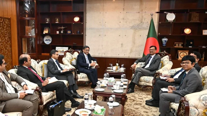 অন্তর্বর্তী সরকারের সঙ্গে কাজ করতে চায় ভারত