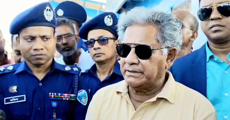 বাংলাদেশের মানুষ ভারতমুখী হবে না: উপদেষ্টা সাখাওয়াত